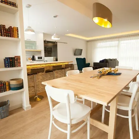 Lovelystay - The Golden & Blue House * Porto