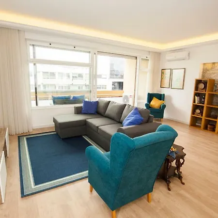 Lovelystay - The Golden & Blue House Appartement