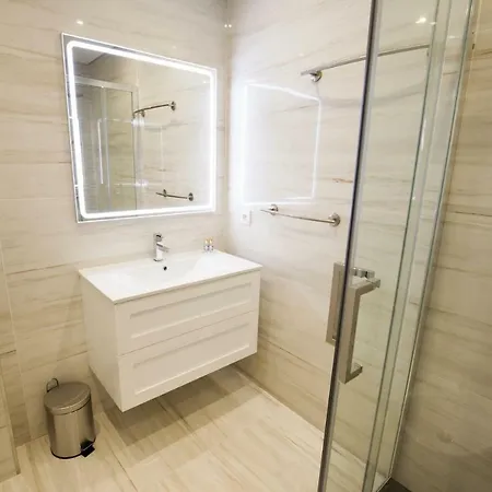 Lovelystay - The Golden & Blue House Appartement