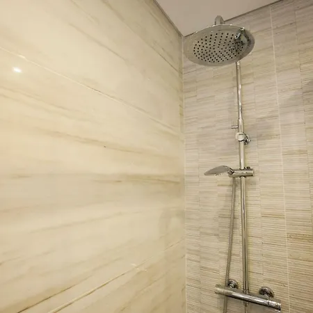Lovelystay - The Golden & Blue House Appartement