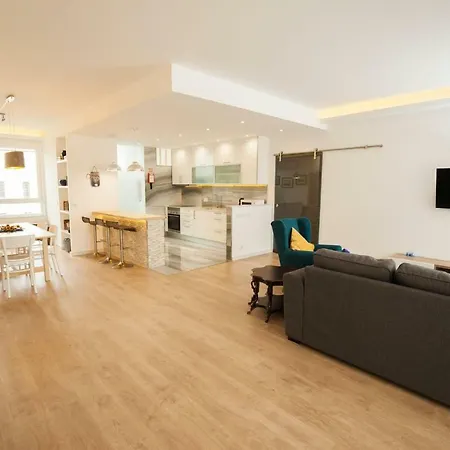 Lovelystay - The Golden & Blue House Appartement Porto